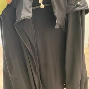 Lulu lemon windbreaker